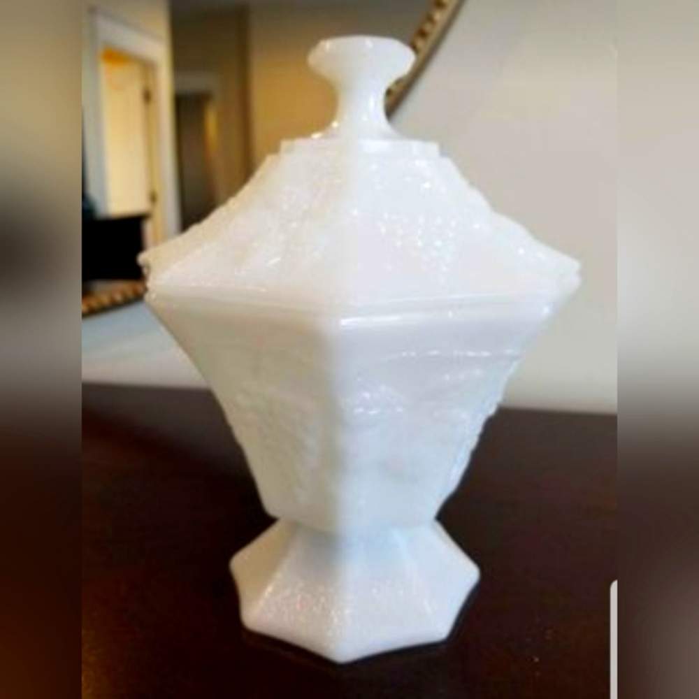 1960's Anchor Hocking Milk Glasd